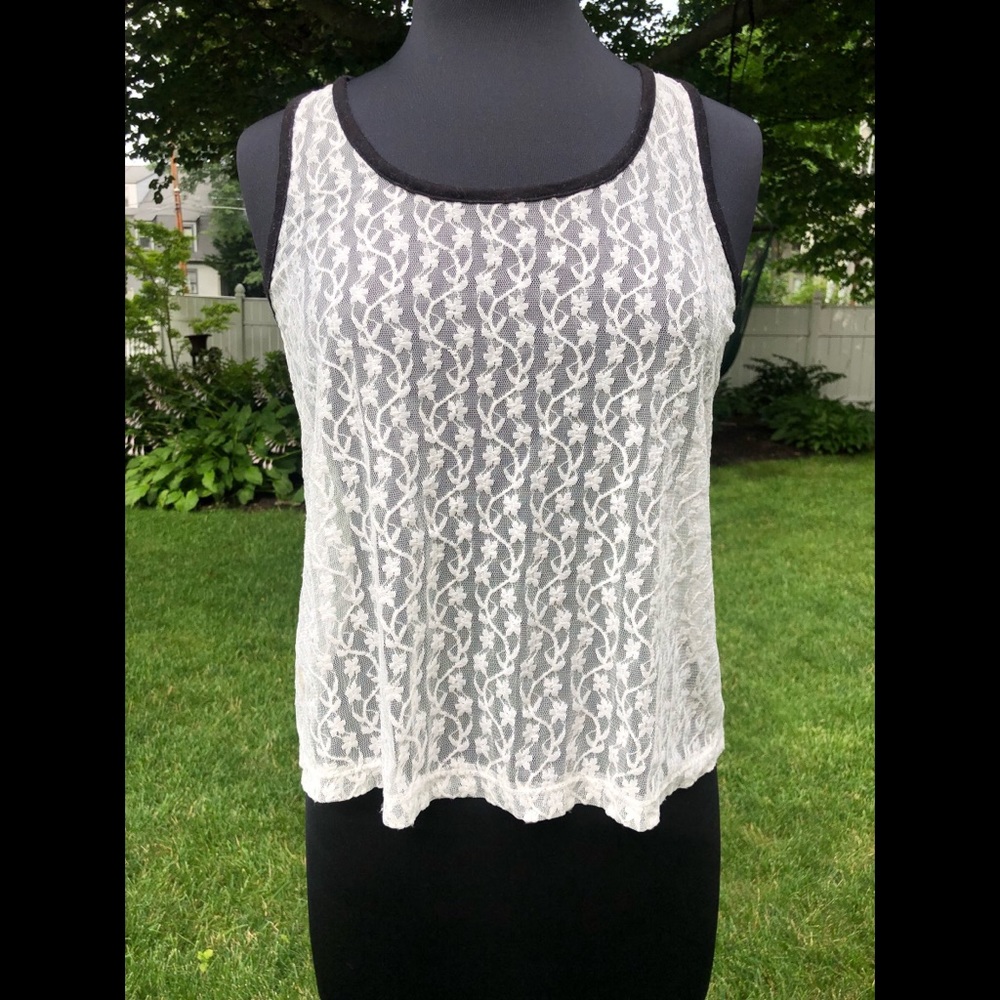 White lace F21 tank with black trim